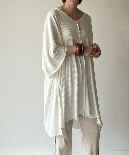 y/m by misato（イムバイミサト）の「リブカフタントップス（Tシャツ/カットソー・レディース・ホワイト/ブラック/ブラウン・FREE）」の7枚目の写真