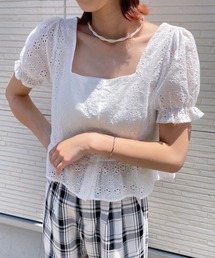 at12:03（アットイチニーゼロサン）の「スクエアネックコットンレースブラウス（シャツ/ブラウス）」