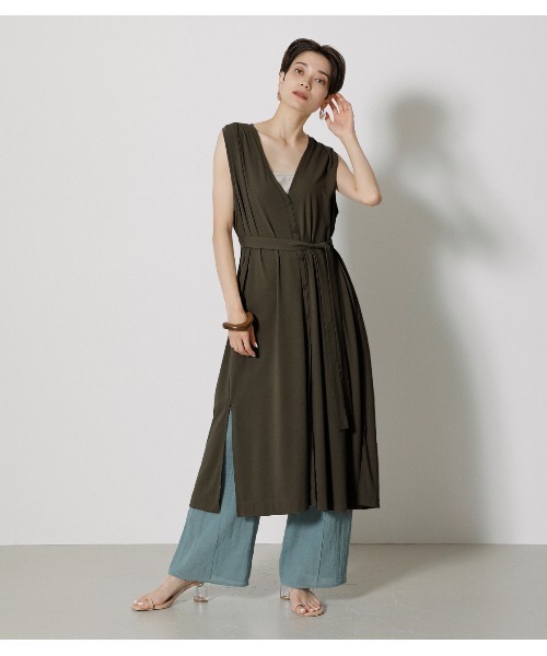 AZUL by moussy(アズールバイマウジー)の「ICE CLEAN GILET/アイスクリーンジレ(ベスト・レディース・ブラック/ダークカーキ/ダークオレンジ・FREE)」の1枚目の写真