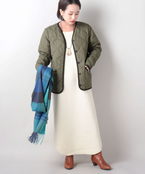 NOLLEY’S（ノーリーズ）の「U字トップ革ひもネックレス（ネックレス・レディース・シルバー/ゴールド/ブラック・FREE）」の8枚目の写真