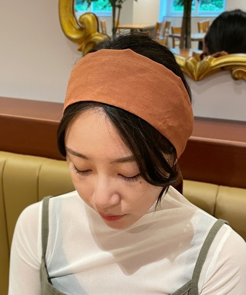 CEMONEMO（セモネモ）の「ボリューム リボン ヘアターバン（ヘアバンド・レディース・オレンジ/ブラック/グレー/モカ・FREE）」の18枚目の写真