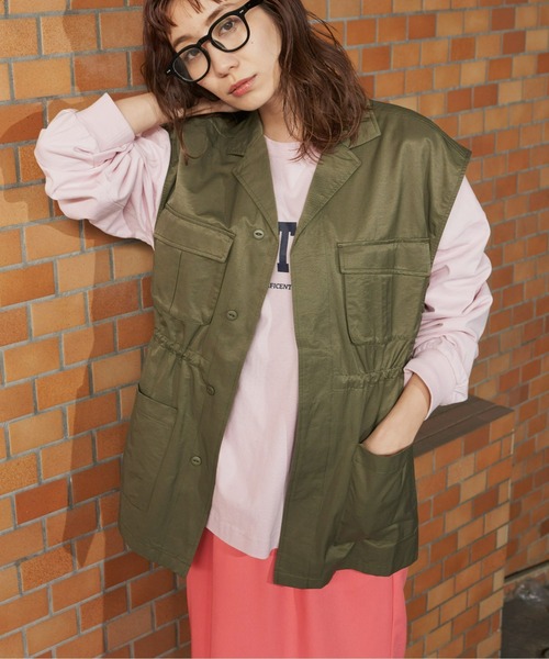 Auntie Rosa Holiday(アンティローザホリデー)の「ミリタリージレ(ベスト・レディース・ブラック/カーキ・FREE)」の2枚目の写真