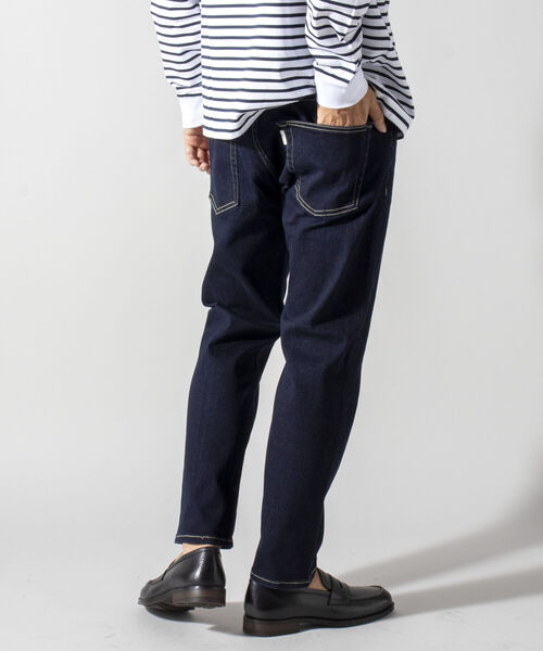 NOLLEY'S goodman（ノーリーズグッドマン）の「テーパード デニム イージーパンツ（デニムパンツ・メンズ・インディゴブルー/ブルー系その他・SMALL/MEDIUM/LARGE/X-LARGE）」の2枚目の写真