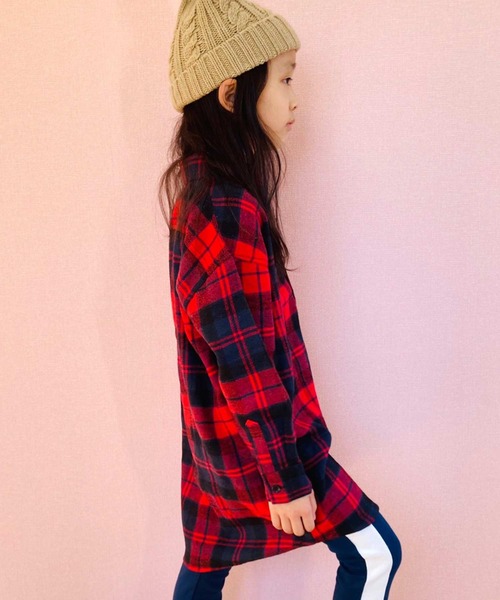 THE CASUAL（カジュアル）の「ビッグシルエットネルワンピ ネルシャツ キッズ（シャツ/ブラウス・キッズ・グリーン系/ベージュ系/レッド系/グレー系1/グレー系/ブラウン系・110cm/130cm/160cm/150cm/120cm/140cm）」の15枚目の写真