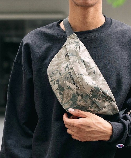 Carhartt WIP(カーハートダブリューアイピー)の「Carhartt WIP/カーハートダブリューアイピー Payton Hip Bag ウエストバッグ/ ボディバッグ ロゴ刺繍(ボディバッグ/ウエストポーチ・メンズ・ブラック/グリーン系カモフラージュ・FREE)」の10枚目の写真