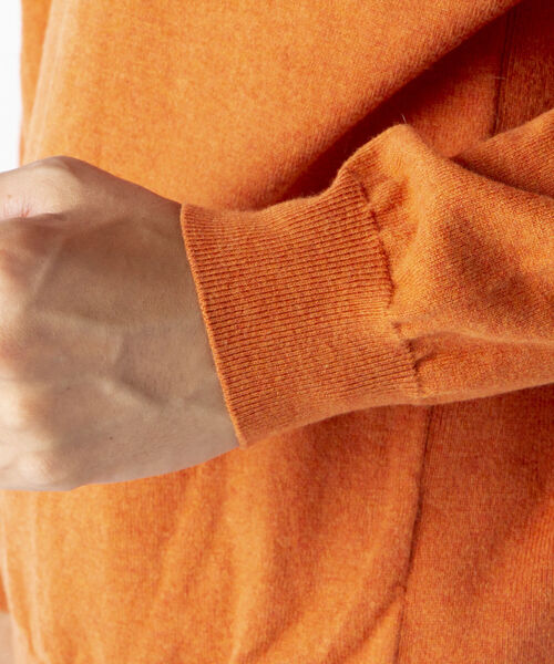 NOLLEY'S goodman（ノーリーズグッドマン）の「コットンカシミヤ プルオーバーニット（ニット/セーター・メンズ・オレンジ/ネイビー/グリーン・M/L）」の10枚目の写真