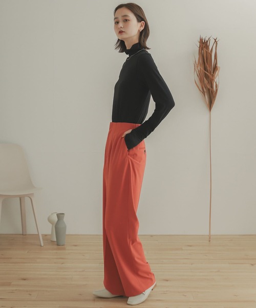 SENSE OF PLACE by URBAN RESEARCH（センスオブプレイスバイアーバンリサーチ）の「サムホールタートルネックトップ（Tシャツ/カットソー・レディース・ブラック/グリーン/アイボリー・ONE）」の19枚目の写真