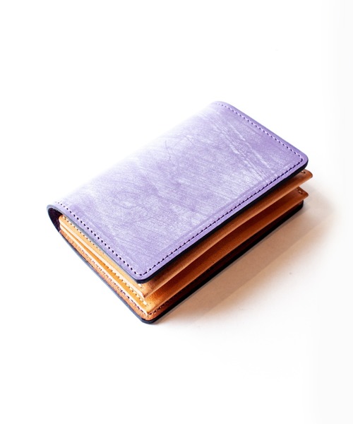 SEVESKIG(セヴシグ)の「SEVESKIG/セヴシグ/レザーカードケース/Bridle leather Card case(カードケース・メンズ・パープル/レッド/ブラック・FREE)」の2枚目の写真
