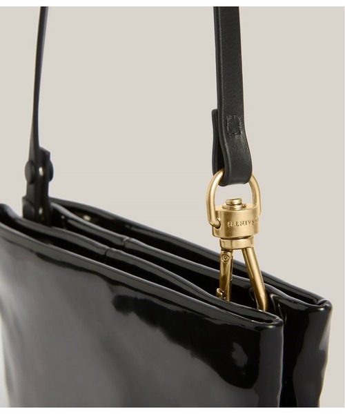 ALLSAINTS(オールセインツ)の「MILA LEATHER DOUBLE POUCH BAG | MILA レザー ダブル ポーチ バッグ(ショルダーバッグ・レディース・ブラック・ONE SIZE)」の6枚目の写真
