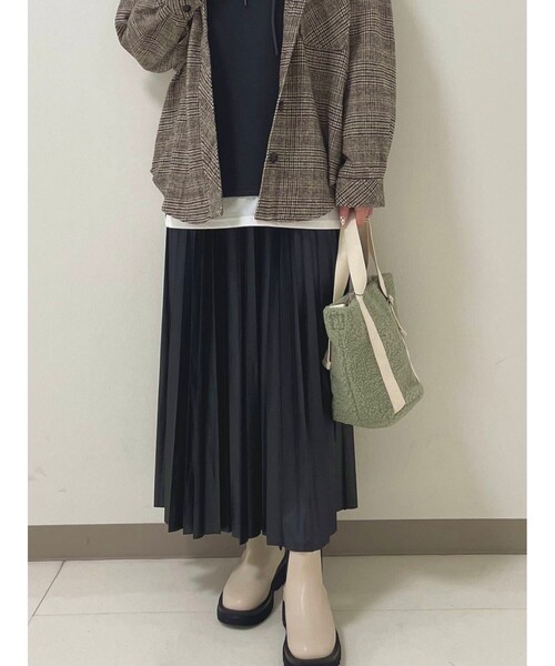 Cutie Blonde（キューティーブロンド）の「◆【S-L】フェイクレザープリーツスカート（スカート・レディース・ブラック/ダークグリーン/ダークブラウン/ベージュ・01/02/03）」の11枚目の写真