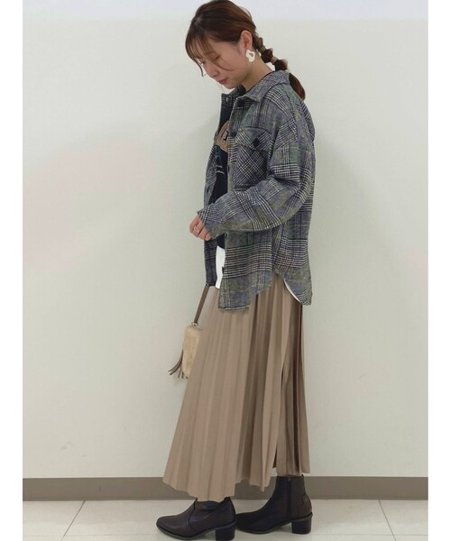 Cutie Blonde（キューティーブロンド）の「◆【S-L】フェイクレザープリーツスカート（スカート・レディース・ブラック/ダークグリーン/ダークブラウン/ベージュ・01/02/03）」の17枚目の写真