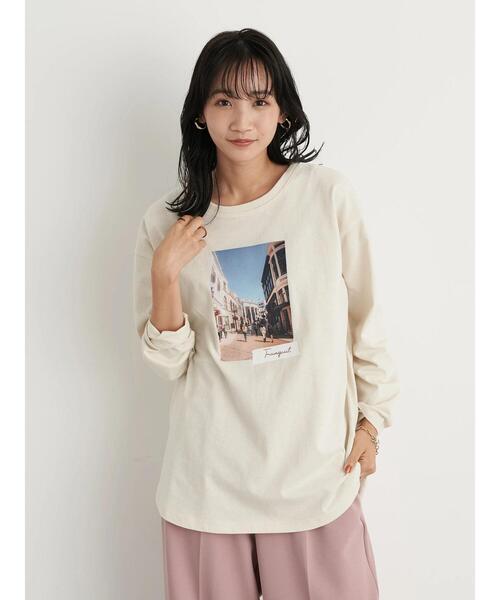 earth music&ecology(アースミュージックアンドエコロジー)の「フォトプリント長袖プルオーバー *(Tシャツ/カットソー・レディース・チャコールグレー/アイボリー/ホワイト系その他2・FREE)」の9枚目の写真