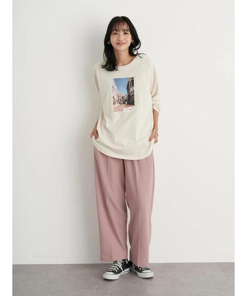 earth music&ecology(アースミュージックアンドエコロジー)の「フォトプリント長袖プルオーバー *(Tシャツ/カットソー・レディース・チャコールグレー/アイボリー/ホワイト系その他2・FREE)」の13枚目の写真