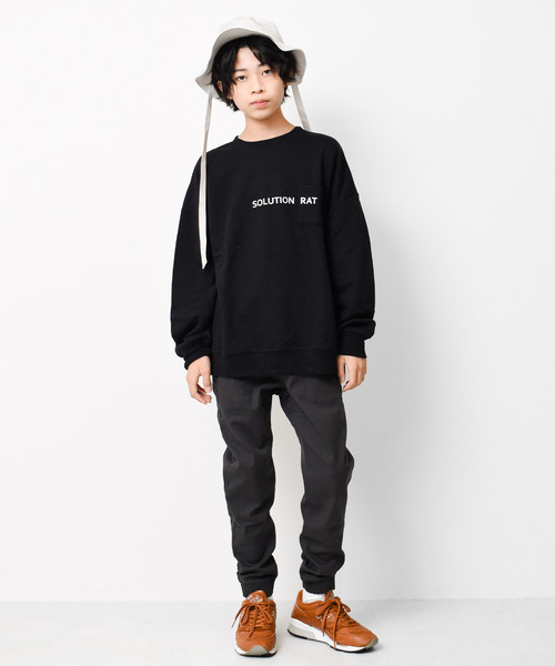 RAT EFFECT（ラットエフェクト）の「【裏起毛】ポケット付きバックロゴトレーナー（スウェット・キッズ・グリーン/グレー/ライトブルー/アイボリー/ブラック/チャコールグレー・120/150/140/160/130/170）」の9枚目の写真