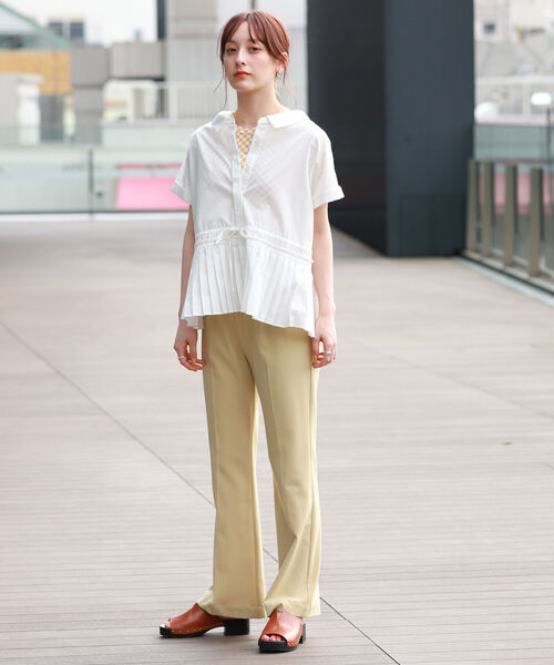 Ray BEAMS（レイビームス）の「ENESS / ウッドソール サンダル（サンダル・レディース・ダークブラウン/オフホワイト・37/38/39/35/36）」の3枚目の写真