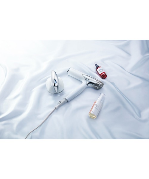 ReFa(リファ)の「ReFa LOCK OIL(100mL) リファロックオイル(100mL)(ヘアオイル/ヘアミルク・レディース・その他・FREE)」の11枚目の写真