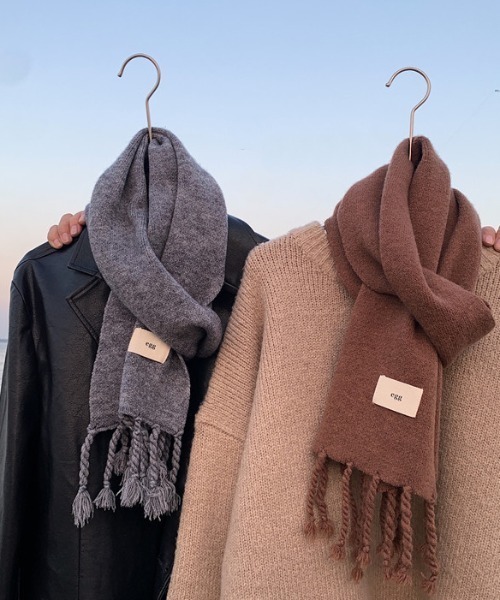 MGV（エムジーヴィー）の「シンプルフリンジカラーマフラー（マフラー・メンズ・ブラック/ベージュ/ブラウン/グレー/イエロー/オレンジ/ブルー/グリーン/アイボリー/ライトブラウン/キャメル/ピンク/パープル・FREE）」の16枚目の写真