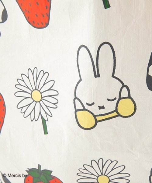 Casselini(キャセリーニ)の「【miffy×Casselini】Casselini(キャセリーニ)ミッフィープリントトート(トートバッグ・レディース・ホワイト/ブラック・FREE)」の15枚目の写真