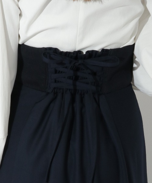 REDYAZEL（レディアゼル）の「ギャザー切替スカート（スカート・レディース・ベージュ/ネイビー/グリーン・SMALL/MEDIUM）」の12枚目の写真