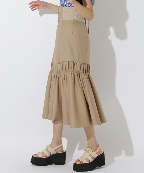 REDYAZEL（レディアゼル）の「ギャザー切替スカート（スカート・レディース・ベージュ/ネイビー/グリーン・SMALL/MEDIUM）」の4枚目の写真