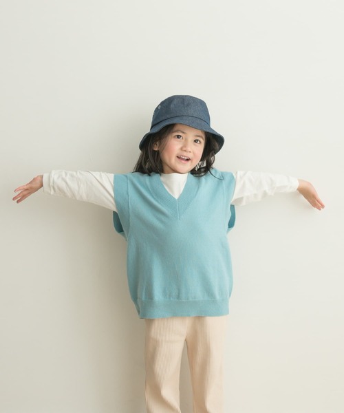 URBAN RESEARCH DOORS（アーバンリサーチドアーズ）の「『親子リンク』Vネックニットベスト(KIDS)（ニット/セーター・キッズ・ベージュ系その他/ブルー系その他・120/105/135）」の4枚目の写真