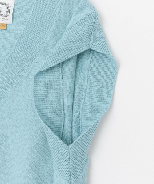 URBAN RESEARCH DOORS（アーバンリサーチドアーズ）の「『親子リンク』Vネックニットベスト(KIDS)（ニット/セーター・キッズ・ベージュ系その他/ブルー系その他・120/105/135）」の22枚目の写真