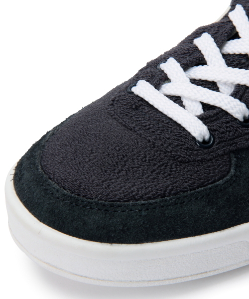 BEAMS（ビームス）の「NEW BALANCE×BEAMS / 別注 CRT300（スニーカー・メンズ・ネイビー・10/8/9.5/8.5/9/10.5/7.5）」の2枚目の写真