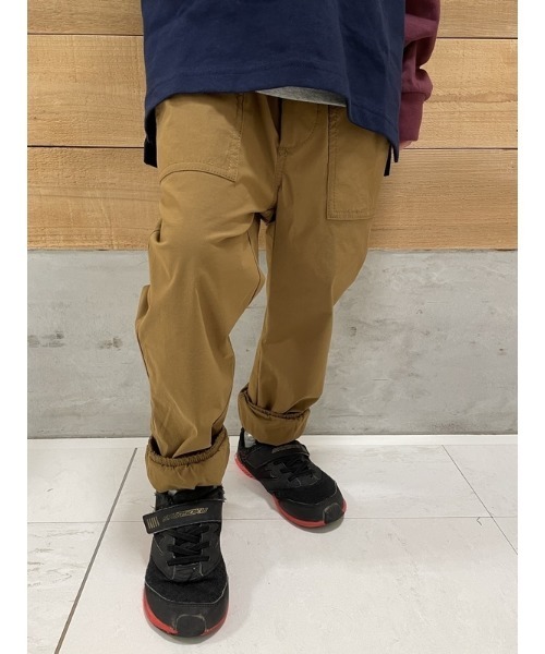GAP（ギャップ）の「QuickDry プルオン ハイブリッド パンツ (キッズ)（その他パンツ・キッズ・カーキ/ブラック/ブラウン・S/M/L/XL/XXL/XS）」の6枚目の写真