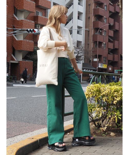 EVRIS(エヴリス)の「キャンバストートBAG(トートバッグ・レディース・ブラック/ベージュ・FREE)」の7枚目の写真