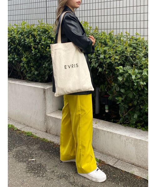 EVRIS(エヴリス)の「キャンバストートBAG(トートバッグ・レディース・ブラック/ベージュ・FREE)」の13枚目の写真