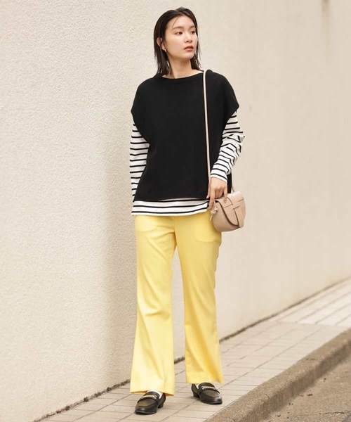 a.v.v(アーヴェヴェ)の「ストレッチフレアパンツ(その他パンツ・レディース・ブラック/イエロー・40/34/36/38/42)」の18枚目の写真