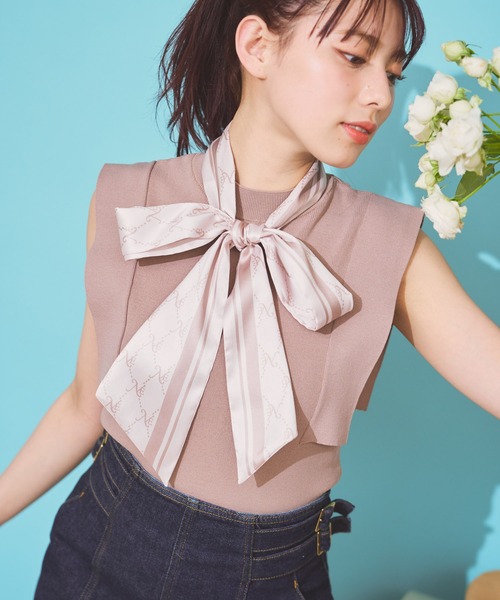 NOELA（ノエラ）の「モノグラムスカーフセットニット（ニット/セーター・レディース・ベージュ/ブラック/オフホワイト・フリー）」の3枚目の写真