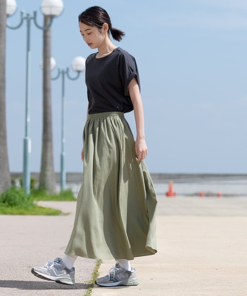 fort point(フォーポイント)の「【FORT POINT/フォートポイント】ラウンドヘムTシャツ(Tシャツ/カットソー・レディース・ホワイト/チャコールグレー/ブラック/グレー/サックスブルー/ミント/ピンク系その他/オレンジ系その他/ダークベージュ・MEDIUM/LARGE)」の10枚目の写真
