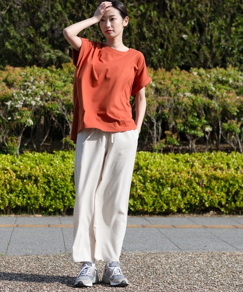 fort point(フォーポイント)の「【FORT POINT/フォートポイント】ラウンドヘムTシャツ(Tシャツ/カットソー・レディース・ホワイト/チャコールグレー/ブラック/グレー/サックスブルー/ミント/ピンク系その他/オレンジ系その他/ダークベージュ・MEDIUM/LARGE)」の19枚目の写真