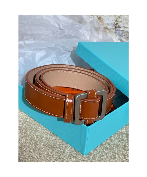 おしゃれスタ（オシャレスタ）の「選べるバックルカラー　スクエア型　ベーシックシンプルベルト（ベルト・レディース・イエロー系2/ブラック系1/イエロー系1/グリーン系2/ブラック系2/レッド系1/レッド系2/ホワイト系1/ホワイト系2/グリーン系1・FREE）」の7枚目の写真