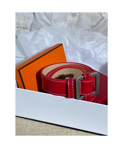 おしゃれスタ（オシャレスタ）の「選べるバックルカラー　スクエア型　ベーシックシンプルベルト（ベルト・レディース・イエロー系2/ブラック系1/イエロー系1/グリーン系2/ブラック系2/レッド系1/レッド系2/ホワイト系1/ホワイト系2/グリーン系1・FREE）」の9枚目の写真