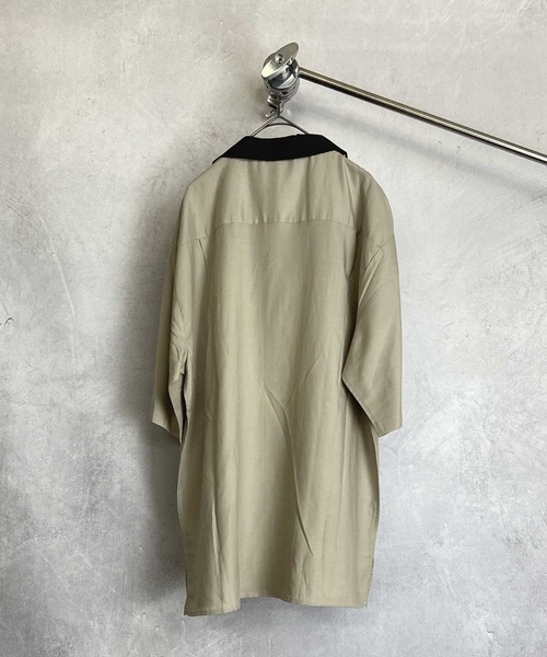 Beno(ビーノ)の「クレリックオープンカラー ドレープオーバーシャツ(シャツ/ブラウス・メンズ・ホワイト/ブラック/チャコールグレー/グレイッシュベージュ/ブルーグリーン/グレイッシュブルー・M/L)」の14枚目の写真