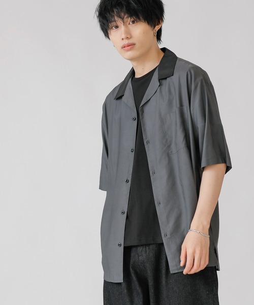 Beno(ビーノ)の「クレリックオープンカラー ドレープオーバーシャツ(シャツ/ブラウス・メンズ・ホワイト/ブラック/チャコールグレー/グレイッシュベージュ/ブルーグリーン/グレイッシュブルー・M/L)」の19枚目の写真