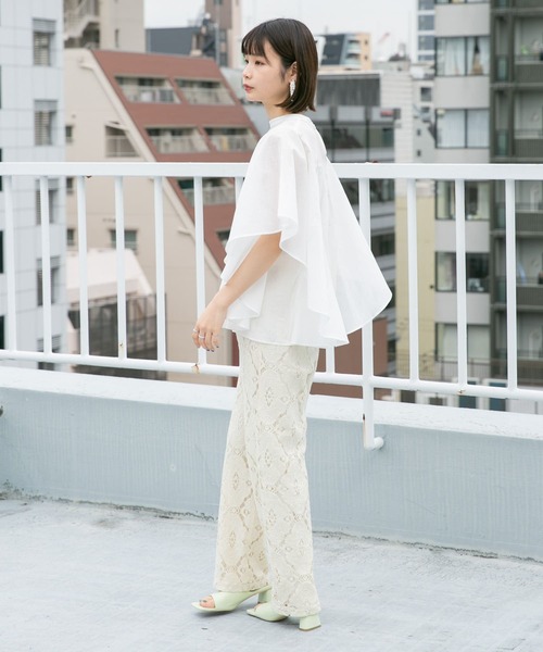 KBF（ケイビーエフ）の「ピンタックバタフライスリーブブラウス（シャツ/ブラウス・レディース・ブラック/オフホワイト/グリーン・ONE）」の10枚目の写真