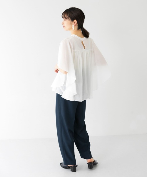 KBF（ケイビーエフ）の「ピンタックバタフライスリーブブラウス（シャツ/ブラウス・レディース・ブラック/オフホワイト/グリーン・ONE）」の16枚目の写真