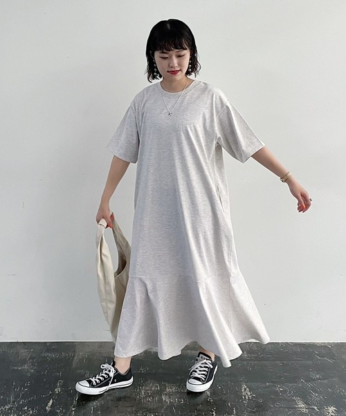 PAGEBOY（ページボーイ）の「ティアードマーメイドワンピース（ワンピース・レディース・ブラック/チャコールグレー/オートミール/ブラウン系その他/ロイヤルブルー・FREE）」の7枚目の写真