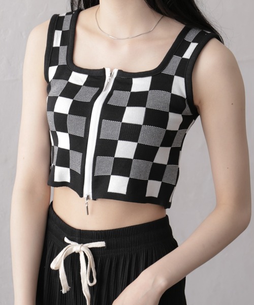 Alite cloth（アリーテクロス）の「ZIP前開きキャミソール