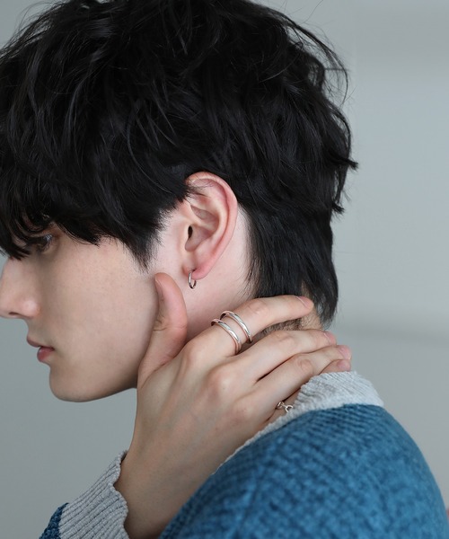 ETELIO(エテリオ)の「【2点セット】サージカルステンレスフープ イヤーカフ 巾着付き(イヤーカフ・メンズ・ブラック系1/ブラック系2/シルバー系1/シルバー系2・FREE)」の17枚目の写真