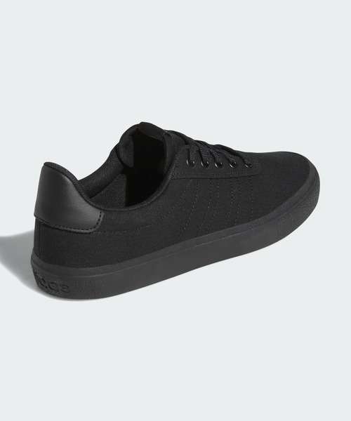 adidas（アディダス）の「バルク Raid3r スケートボーディング / Vulc 