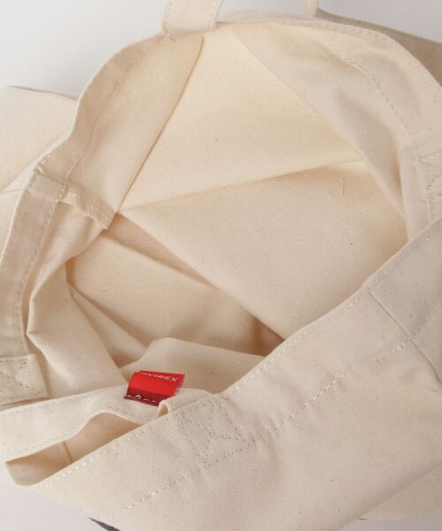 AVIREX（アヴィレックス）の「ＭＩＣＫＥＹ　３３３　ＴＯＴＥ　ＢＡＧ（トートバッグ・レディース・ホワイト・F）」の4枚目の写真