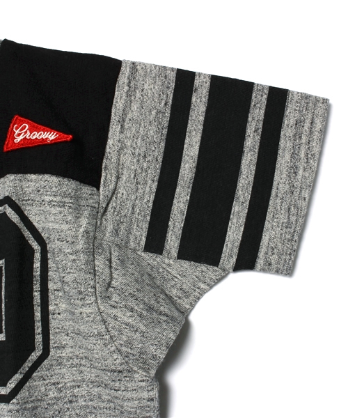 GROOVY COLORS（グルービーカラーズ）の「天竺　２２ HOCKEY Tシャツ（Tシャツ/カットソー・キッズ・ホワイト/ブラック/グレー・110/140/90/130/100/120/150）」の7枚目の写真
