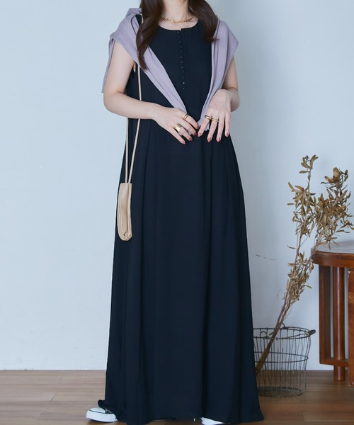 ECRIRE（エクリール）の「mihoさんコラボリネンライクワンピース（ワンピース・レディース・ベージュ/ネイビー/ブラック/オレンジ・M/L）」の2枚目の写真