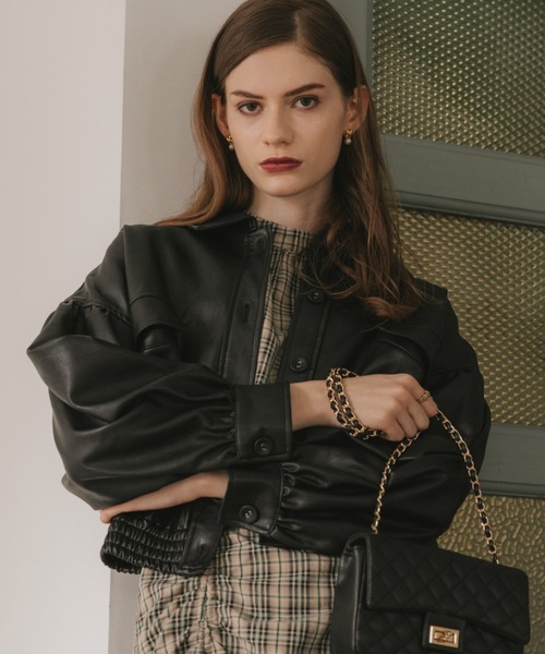 Cheek（チーク）の「レザーショートジャケット（ライダースジャケット・レディース・ブラック/ブラウン/グリーン・MEDIUM）」の9枚目の写真