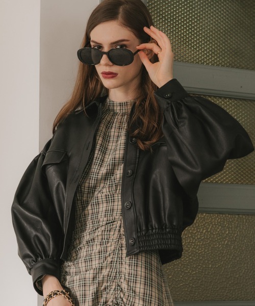 Cheek（チーク）の「レザーショートジャケット（ライダースジャケット・レディース・ブラック/ブラウン/グリーン・MEDIUM）」の13枚目の写真