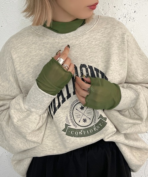 apres jour mignon(アプレジュールミニョン)の「カラーシアーインナー【ZOZOTOWN限定アイテム】(Tシャツ/カットソー・レディース・グレー/ピンク/ブラック/アイボリー/オレンジ/グリーン/パープル/ブルー/カーキ/ダークパープル/ブルー系その他/パープル系その他/オレンジ系その他・フリー/X-LARGE)」の4枚目の写真